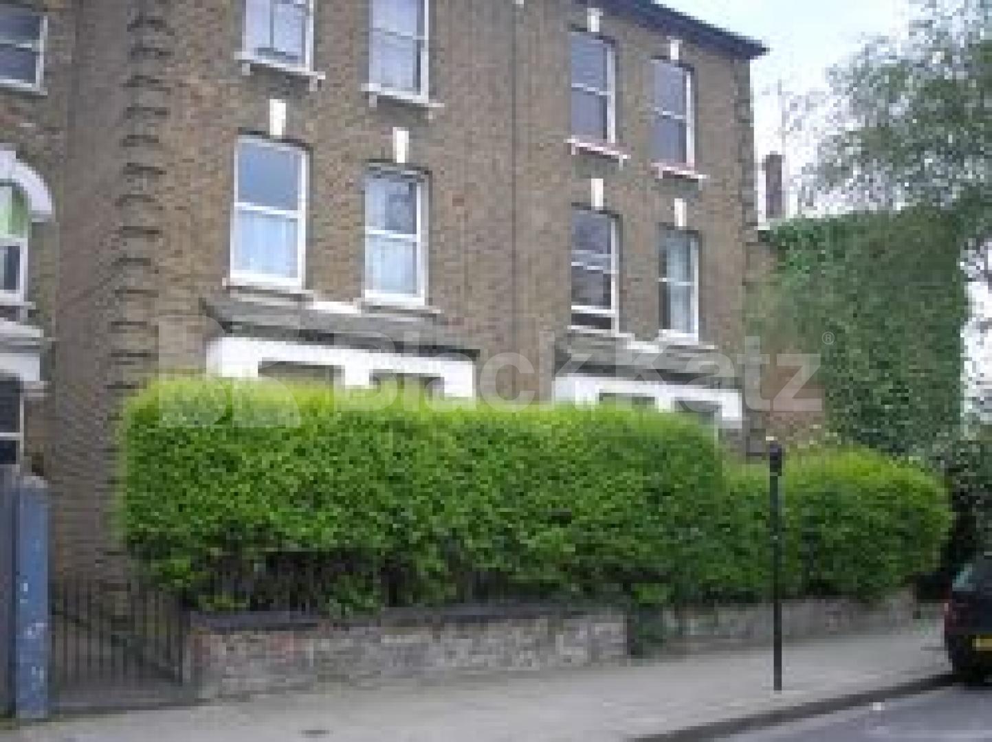 			REDUCED PRICE!!, 1 Bedroom, 1 bath, 1 reception Flat			 Burghley Road, KENTISH TOWN NW5